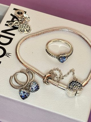 Conjunto Pandora: Pulsera, Anillo y Pendientes