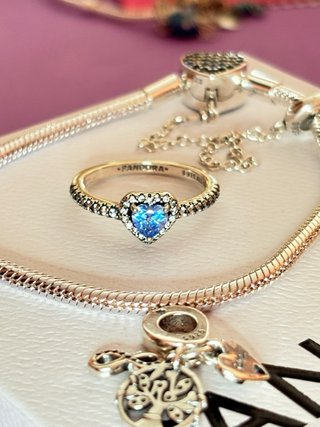 Conjunto Pandora: Pulsera, Anillo y Pendientes