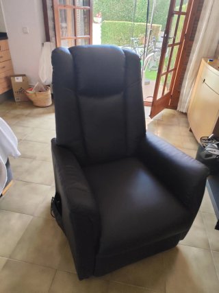 Sillón reclinable eléctrico de piel