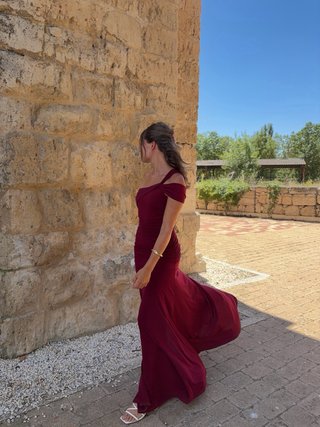 Vestido invitada boda rojo. Usado un dia, nuevo