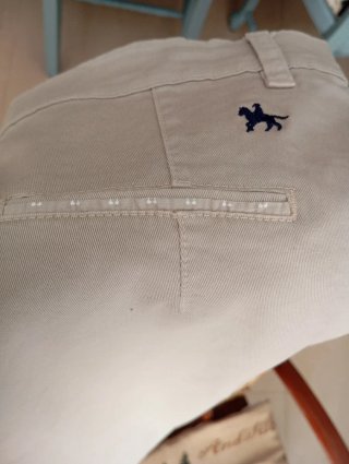 Falda beige talla 48