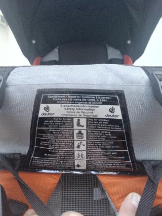 Mochila portabebés para senderismo