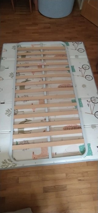Cama 90 + Mesilla Madera