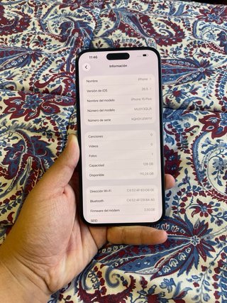 iPhone 15 Plus