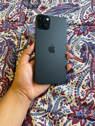 iPhone 15 Plus