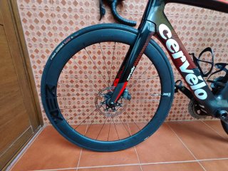 Bicicleta Carretera Cervélo Negra Roja