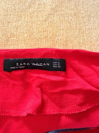 Blusa roja Zara XL