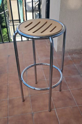 Taburete alto metal y madera