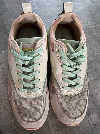 Zapatillas HOFF Pantheon de Cuero. Talla 40