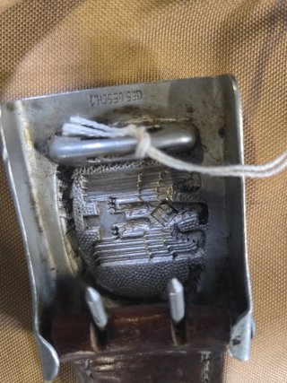 Hebilla de cinturón militar antigua
