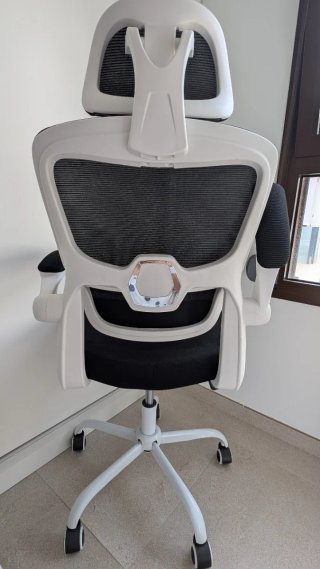Silla ergonómica con soporte lumbar