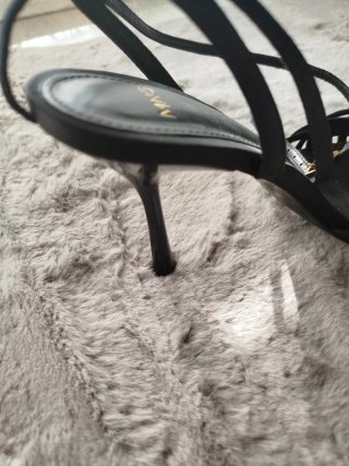 Sandalias de tacón negras