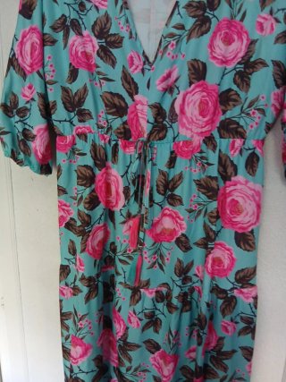 Vestido largo estampado flores