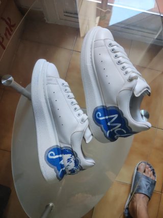 Alexander McQueen Piel Talla 42