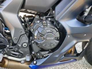 Yamaha R7