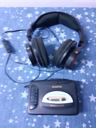 Walkman Sanyo Radio Cassette