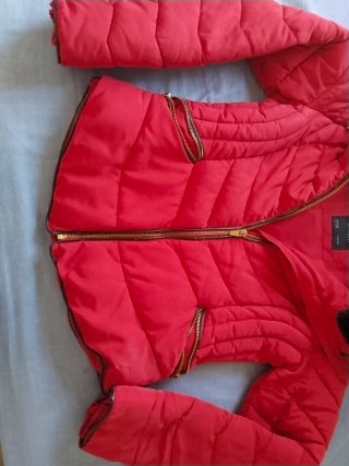 Chaqueta Zara Roja T-S
