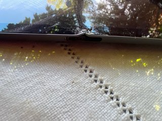 iPad Air 5 (Pantalla Rota)