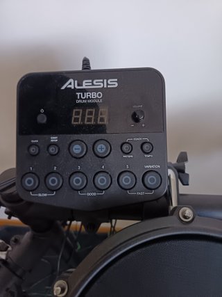 Batería Electrónica Alesis Turbo