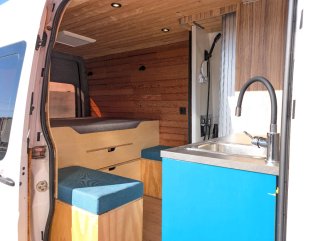 Camper 3 plazas totalmente equipada con pocos kms