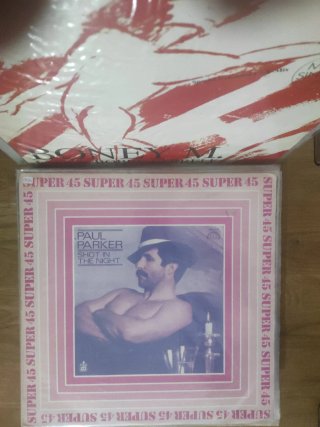 Maxi Single 4 x 24 euros