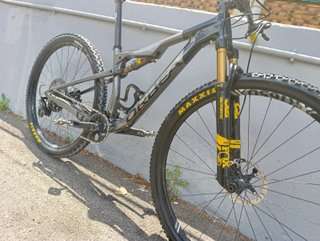 Orbea oiz omr carbono 29 pulgadas doble btt mtb xc