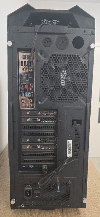 Torre PC INTEL CORE 7  6.700  4.000GHz