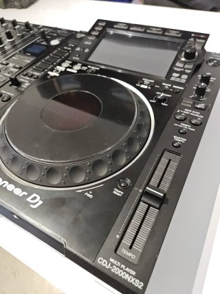 Cabina dj pioneer nx2