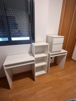Conjunto 2 escritorios + estantería + mesita