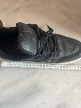 Zapatillas Louis Vuitton Negras y Grises