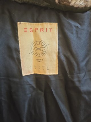 Chaqueta Esprit plumífera verde