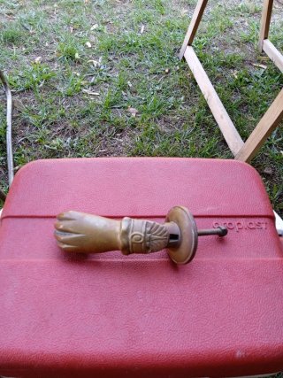 Picaporte antiguo latón