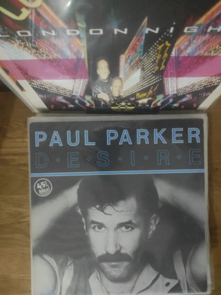 Maxi Single 4 x 24euros