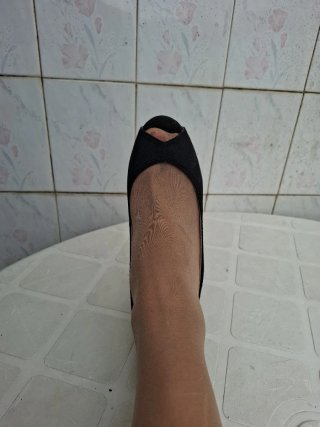 Zapatos negros tacón peep toe
