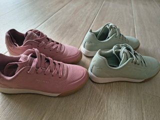 Zapatillas Skechers Rosa y Verde