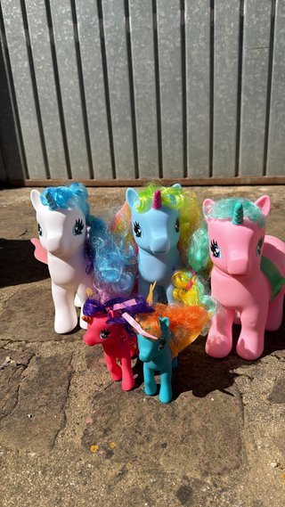 Lote de 5 ponis de juguete