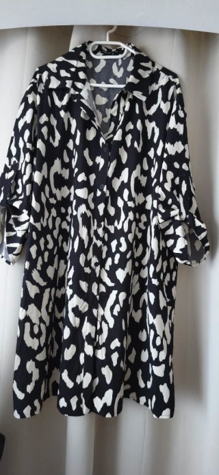Vestido estampado blanco y negro