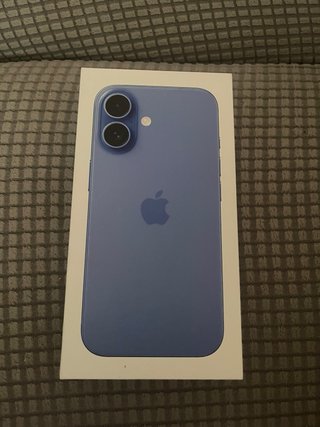 iPhone 16