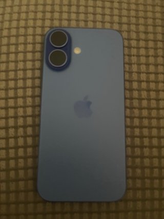 iPhone 16