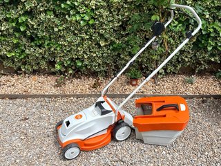 Cortacésped a batería Stihl