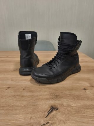 Botas Oakley Light Assault Negras