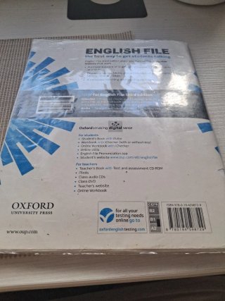 English File Pre-intermediate