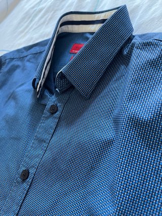 Camisa Zara azul hombre