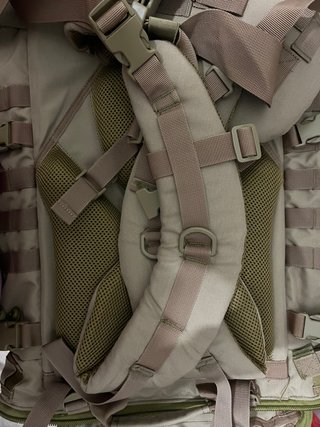 Maleta Mochila Militar BACKFERRY 70L Beige
