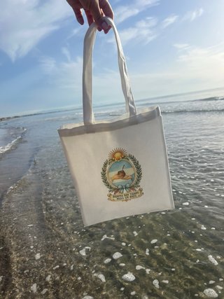 Bolso de tela blanco con diseño de mate