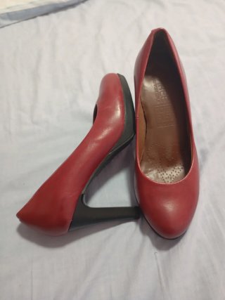 Zapatos , Tacones Desirée Rojo Talla 37 Nuevos