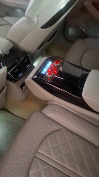 Audi A8 2015