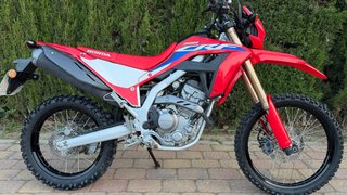 Honda CRF 300 L impoluta.