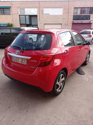 Toyota Yaris 2016