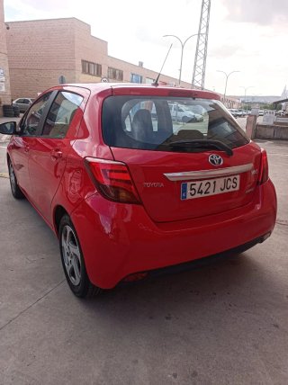 Toyota Yaris 2016